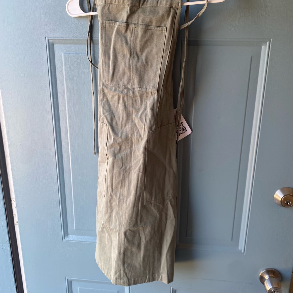 NEW women’s olive green dress